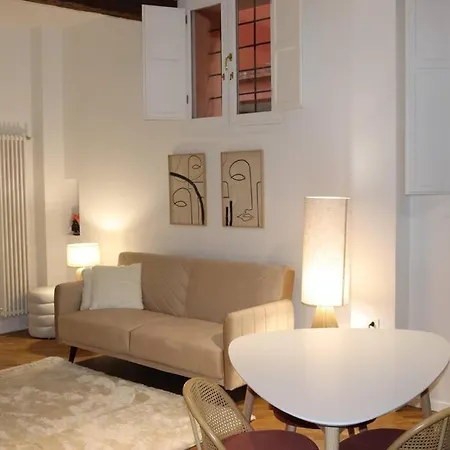 Residenza Solferino Centro Daire